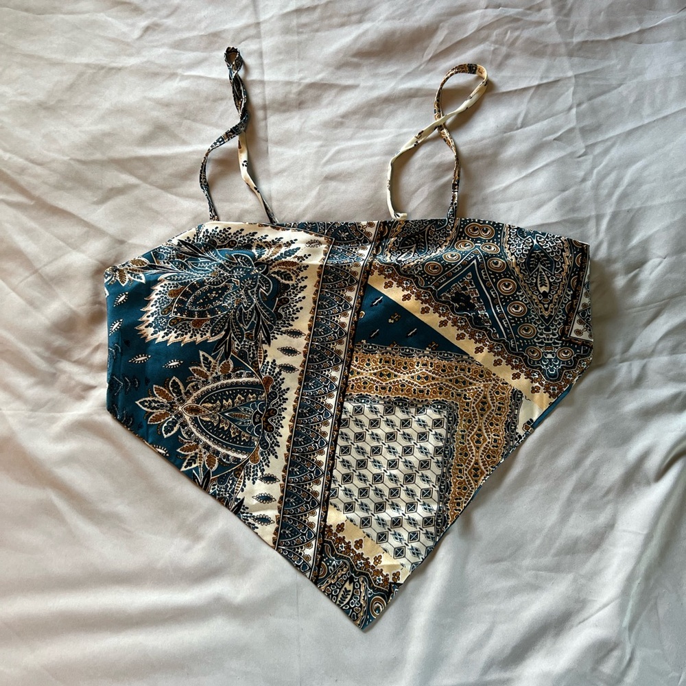 SHEIN, size L, bandanna wrap shirt